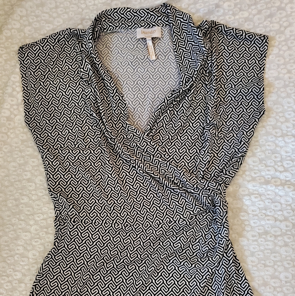 laundry™️ Blouse